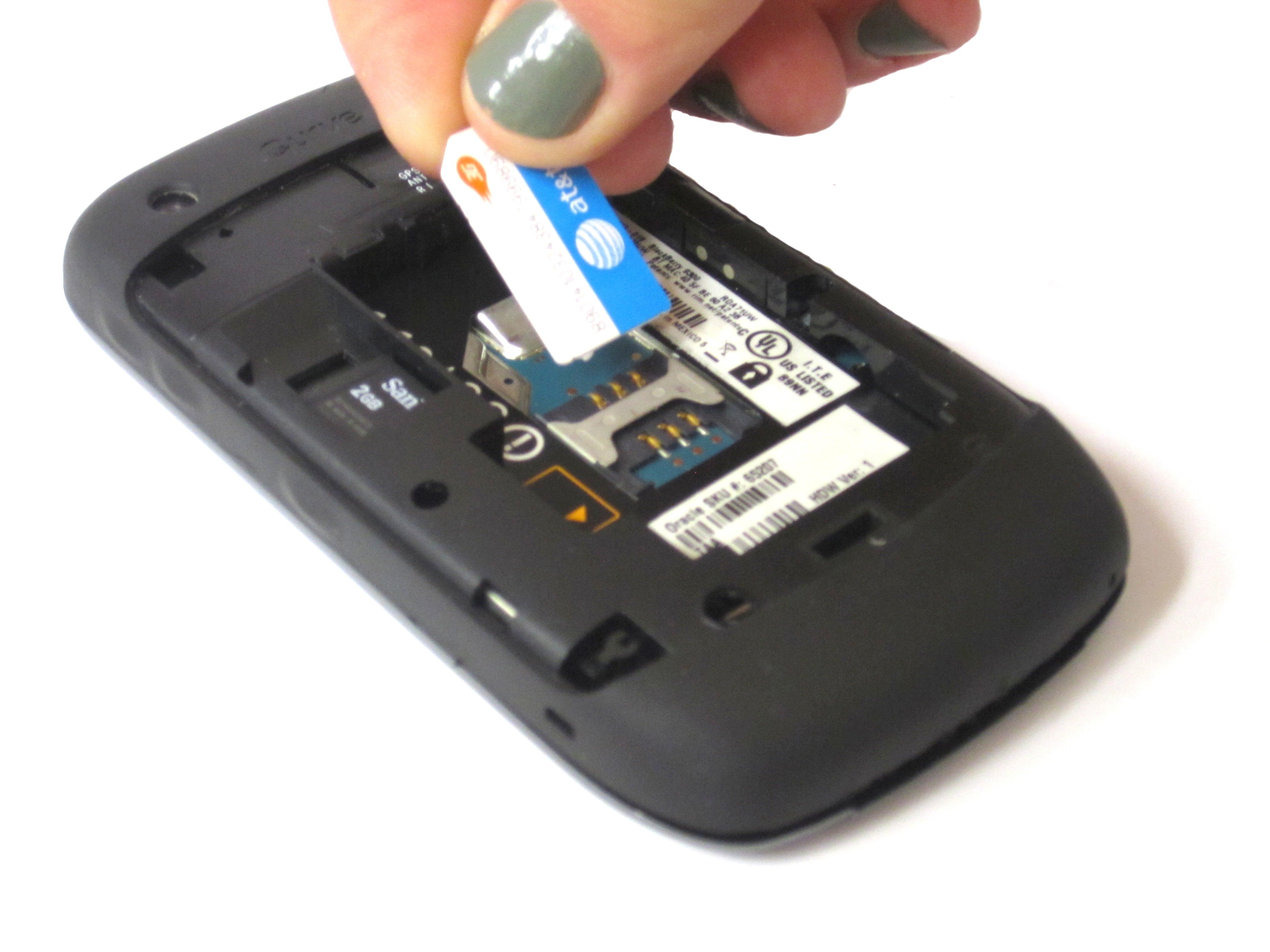 Blackberry Curve 9300 SIM Card Replacement iFixit Repair Guide
