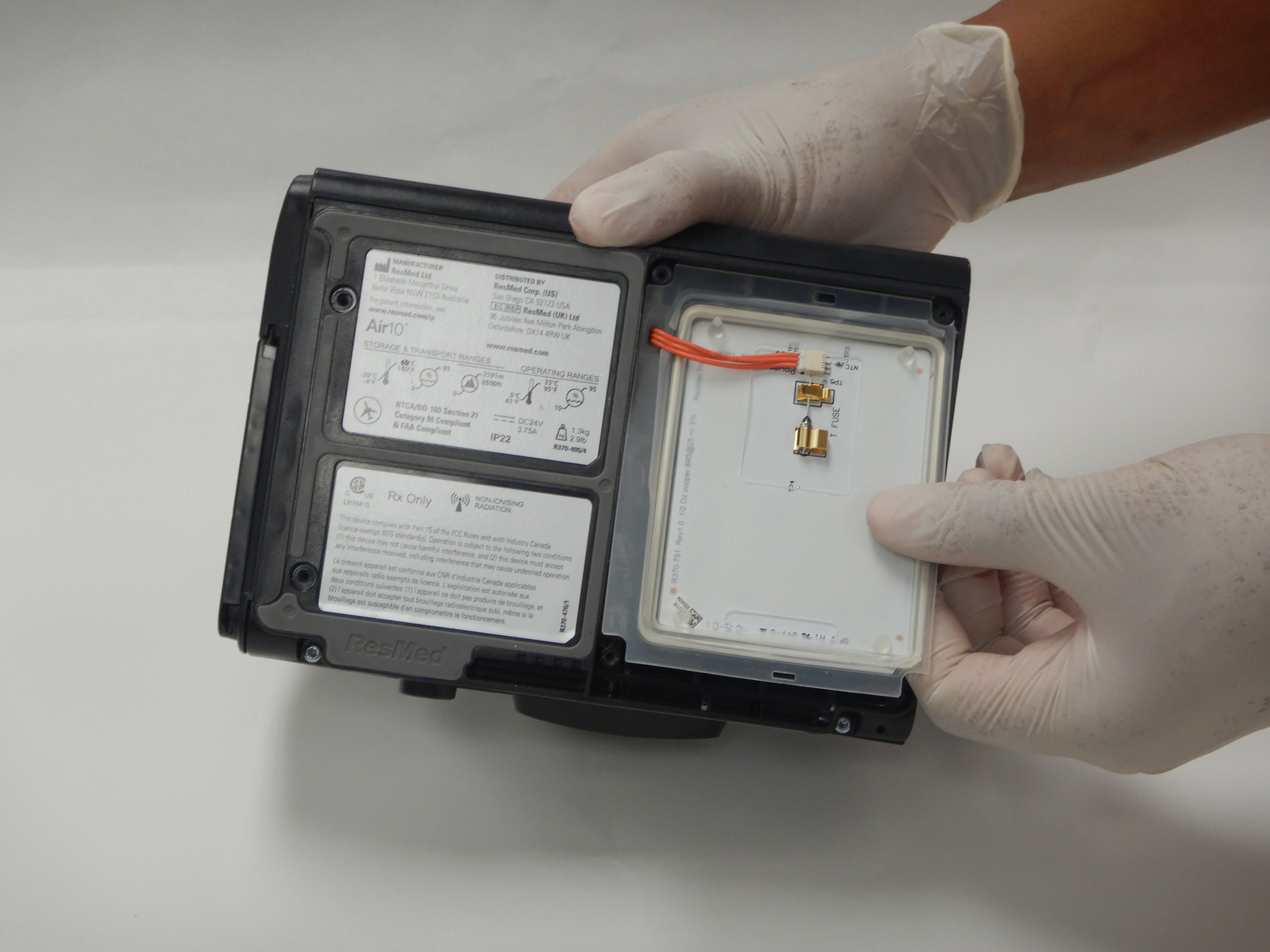 ResMed AirSense 10 Heater Fuse Replacement iFixit Repair Guide