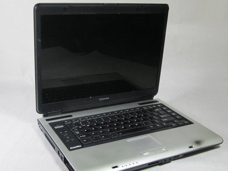 Toshiba Satellite A105S4011 iFixit