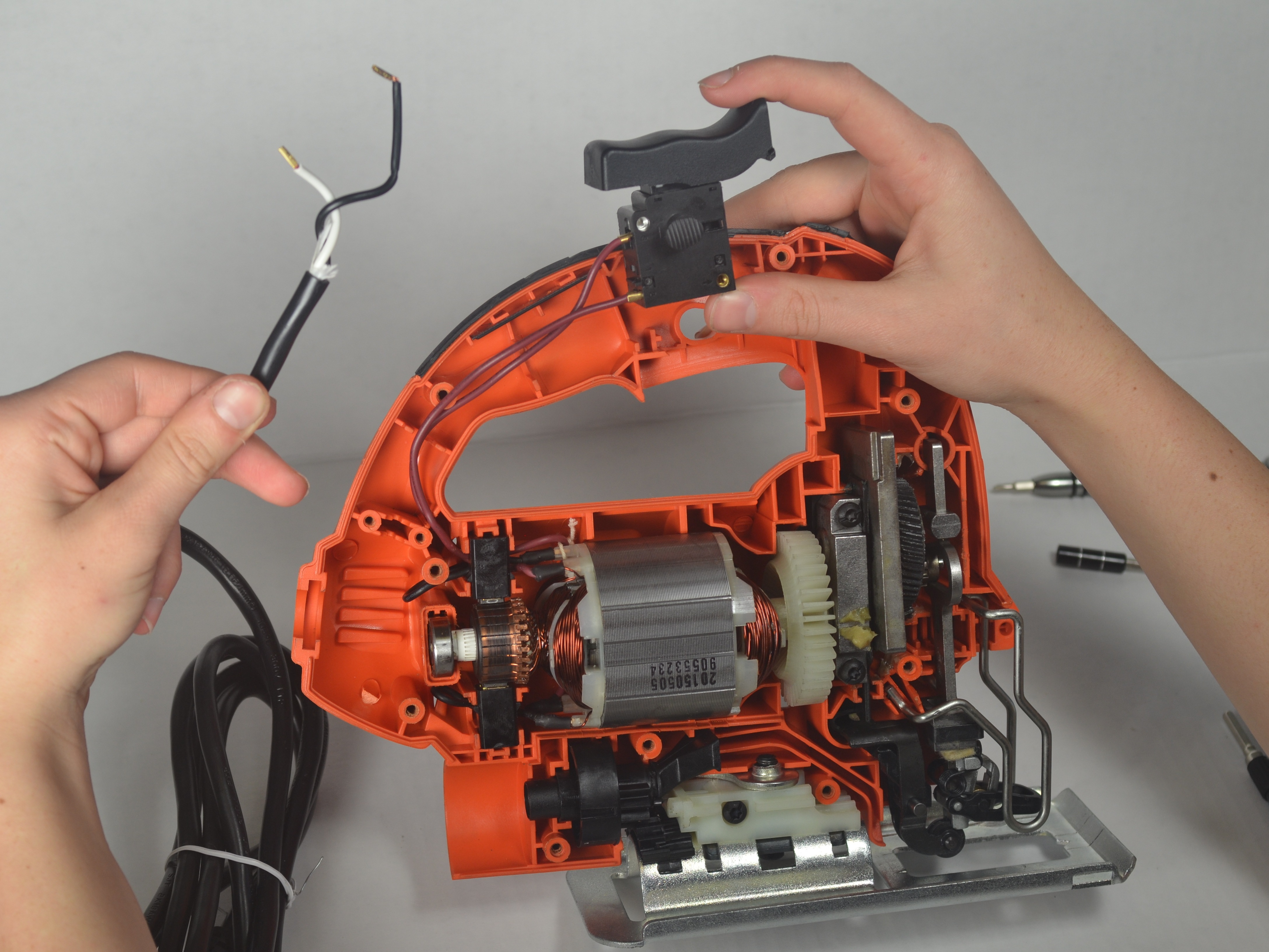 Black and Decker JS660 Power Cord Replacement iFixit Repair Guide