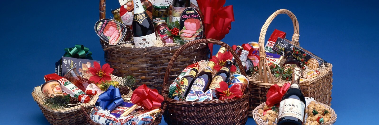 Gift Baskets 4000 Wines, 3500 Spirits, 3500 Beers. Shipping in