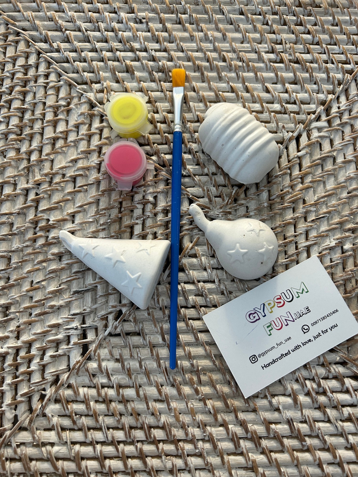 Gypsum fun UAE Diwali crackers (crac)