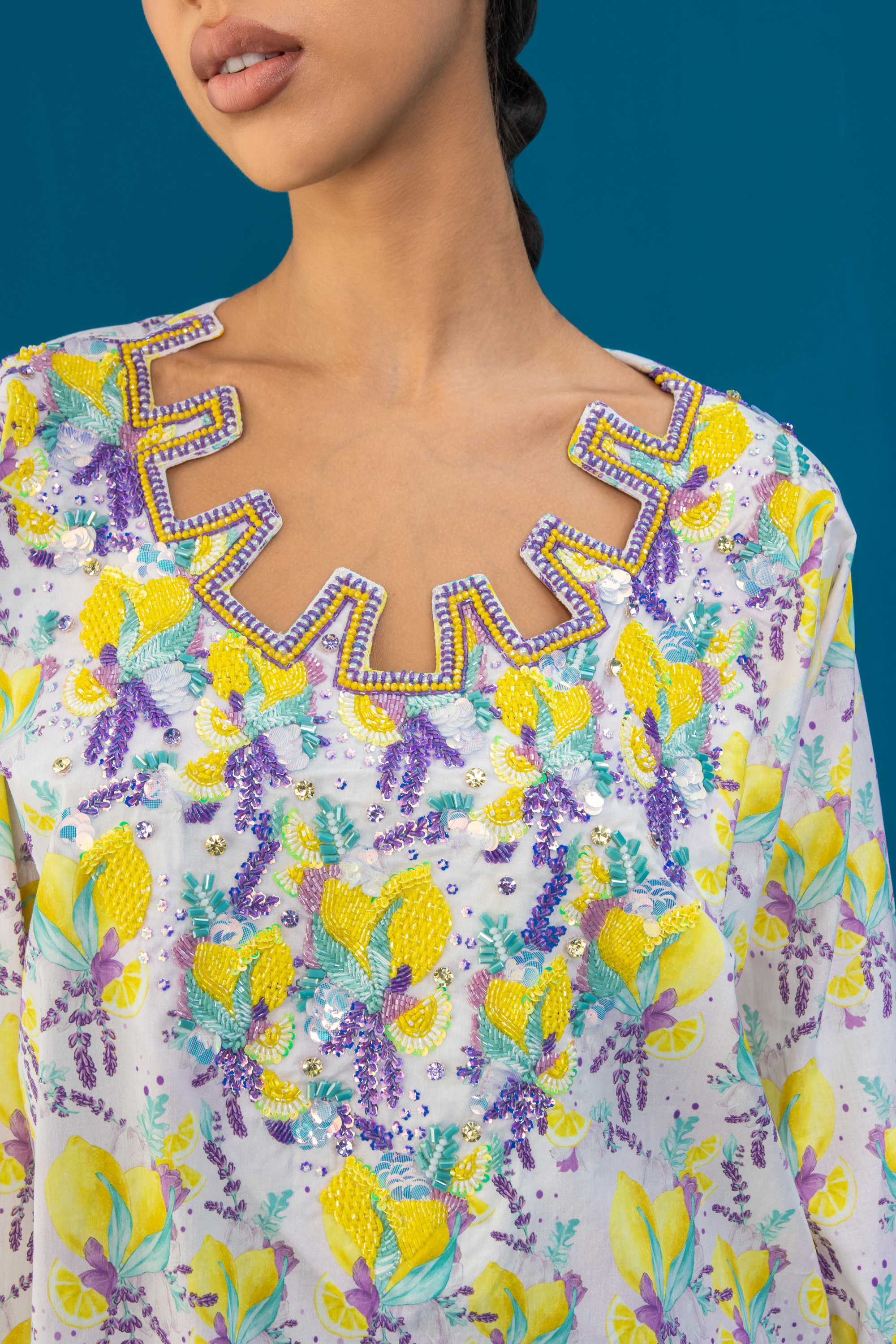 Tassels Boutique Ladies / 900