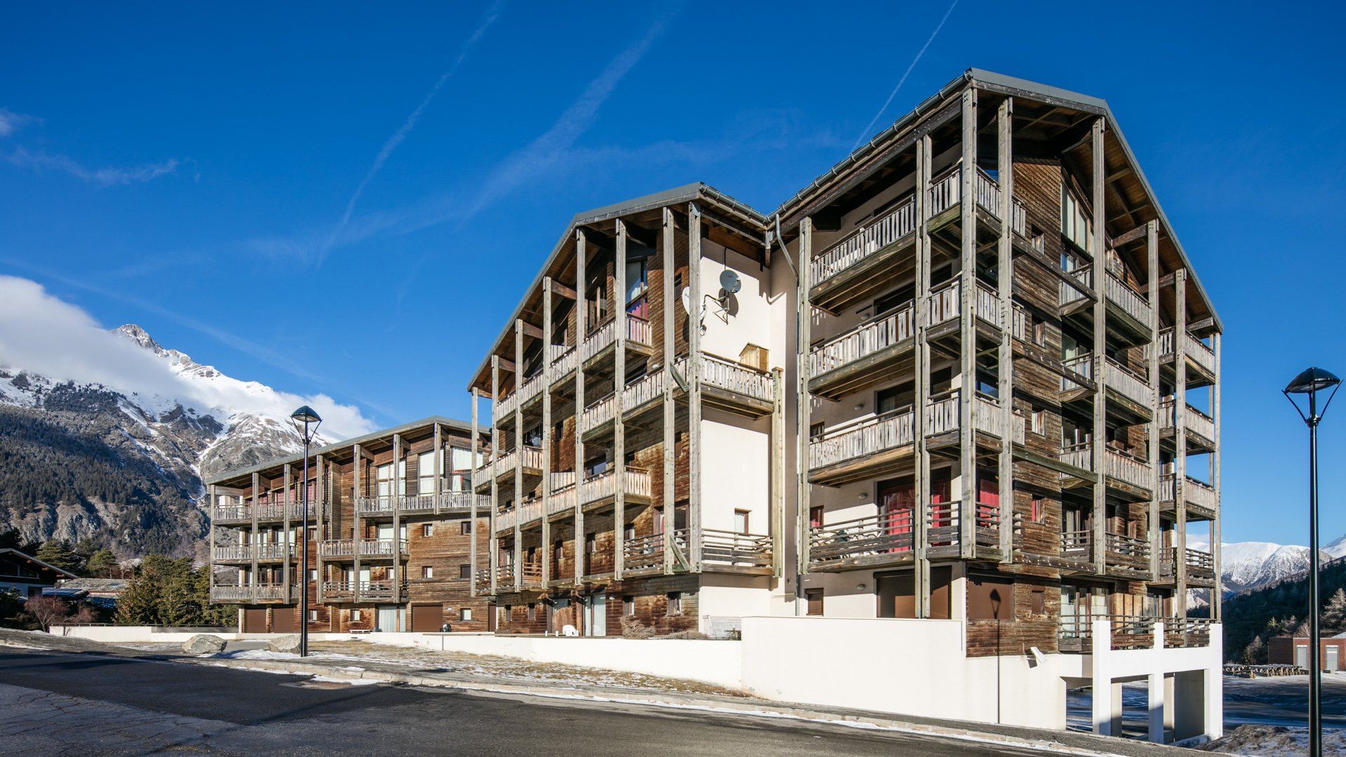 Simply Alpine Chalets Ski chalets & apartments in La Norma