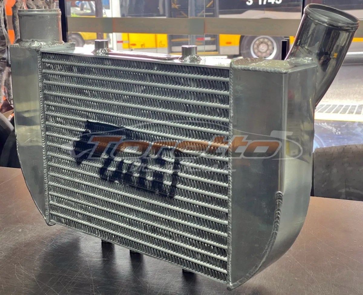 Toretto Drag Race Intercooler Racing 21/2" AP Quadrado/Bola Metal