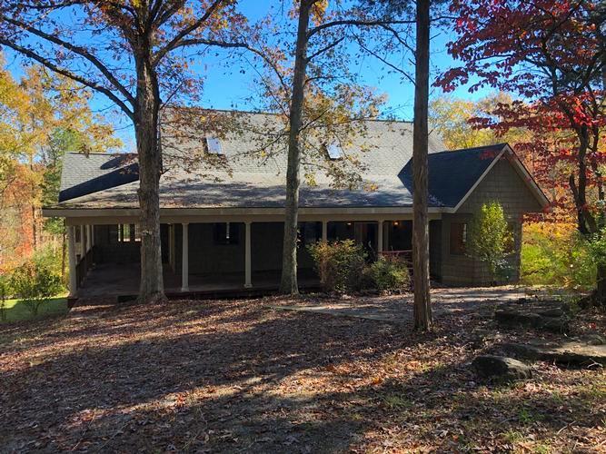 382 Kanadigwa Dr, California, KY 41007