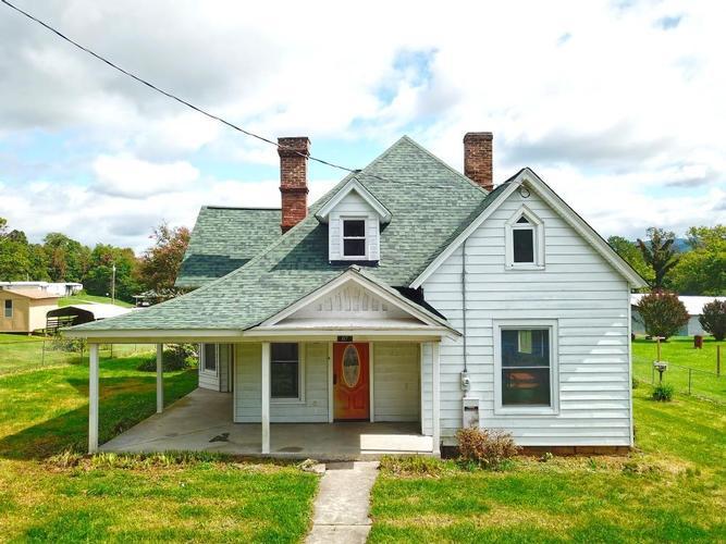 67 Herndon Avenue, New Castle, VA 24127