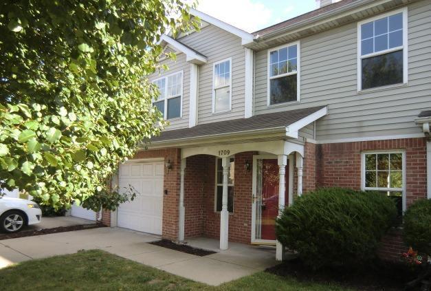1709 E 140th St, East Chicago, IN 46312