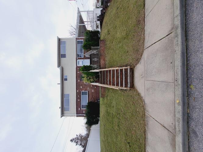 47 Kingston Ave, South Floral Park, NY 11001