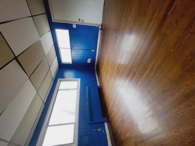 47 Kingston Ave, South Floral Park, NY 11001