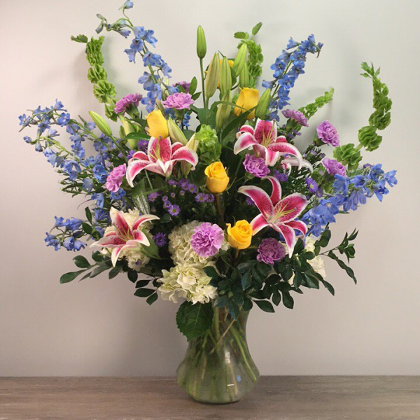 Flowers Roanoke, VA Florist Same Day Flower Delivery