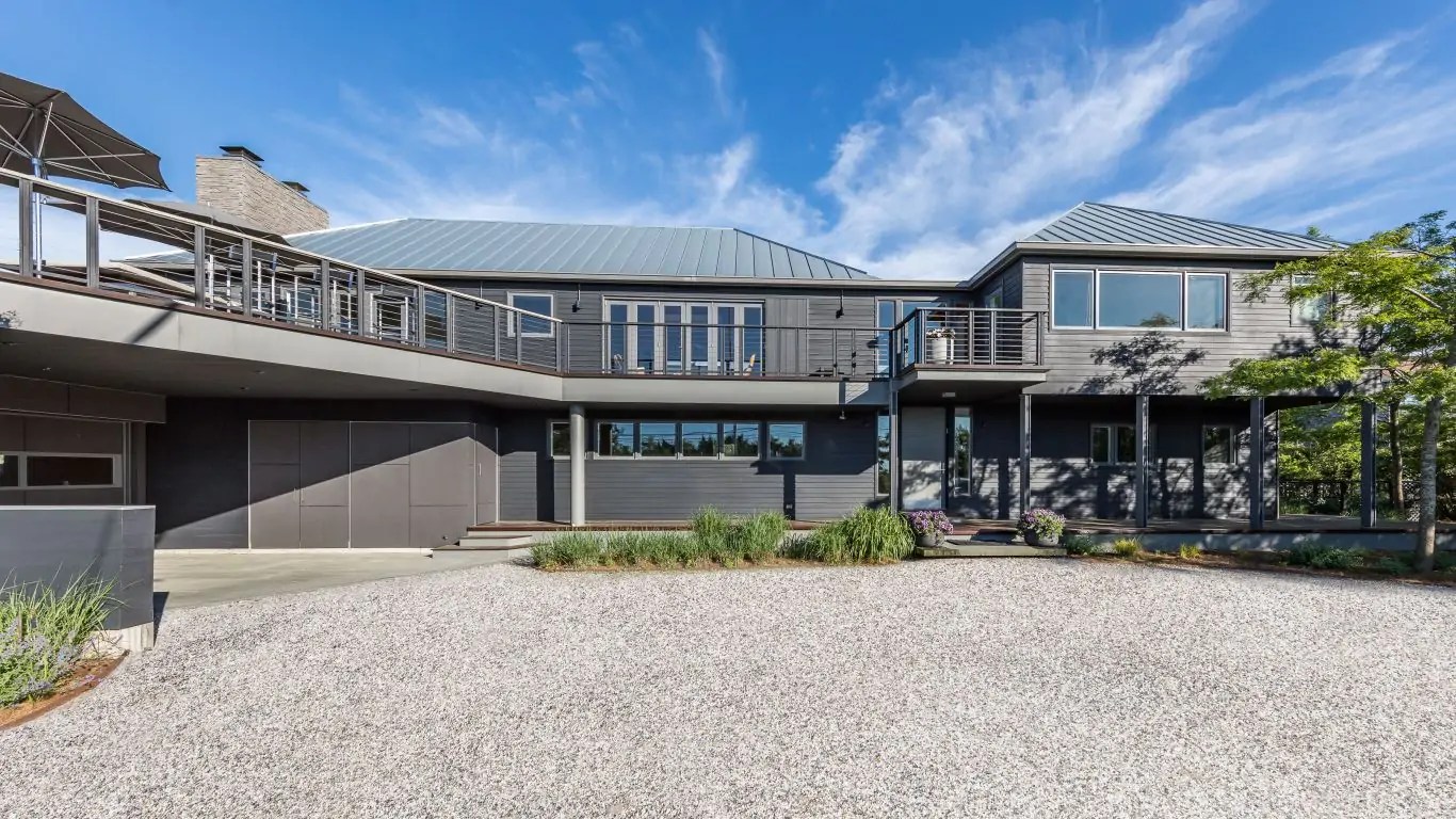 Villa Lindsay Hamptons Ultra Luxury Vacation Homes LVH