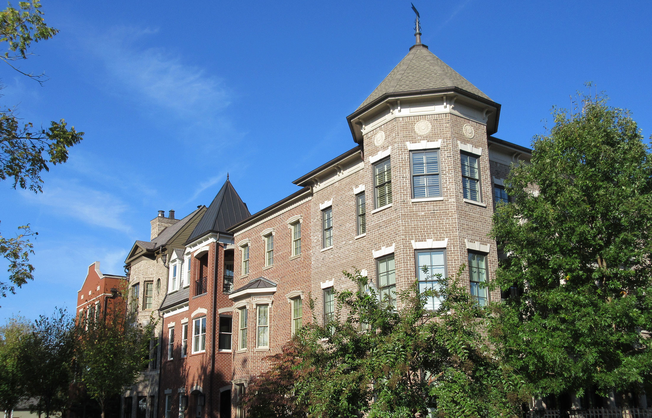 The Brownstones D9 Development