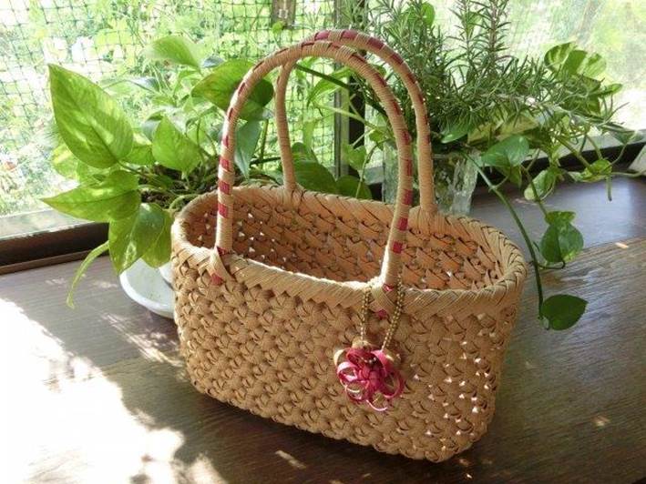 かごバッグの作り方！初心者でも簡単手作り【クラフトバンド・巾着】 季節お役立ち情報局
