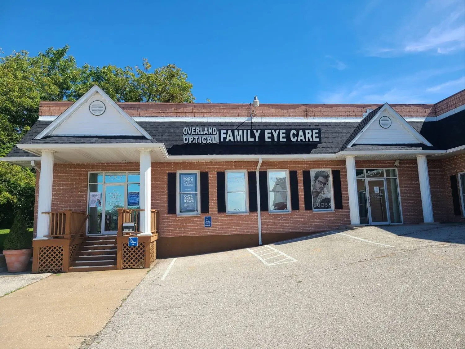 Family Eye Care Center Optometrist Bonner Springs Ks