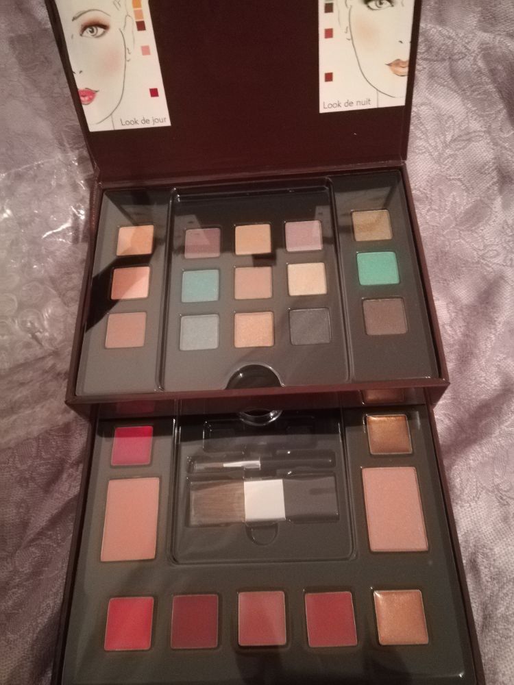 Maquillage pour Femmes Yves Rocher Taille Taille