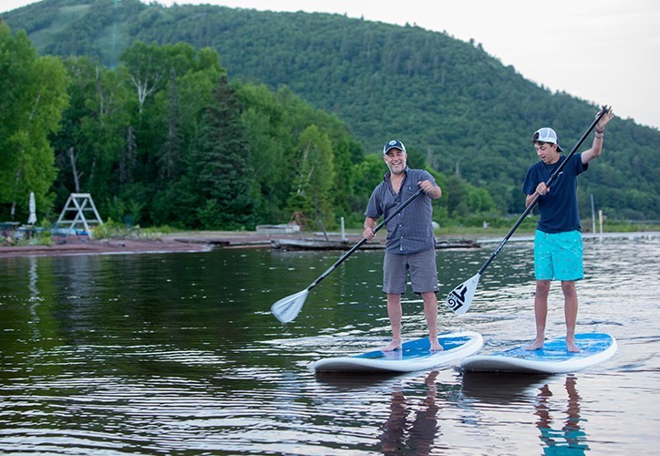 Da Beach Cabin Cabin Rental in Lac La Belle, MI Near Mount Bohemia