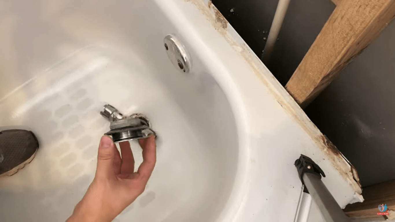 How to remove a bathtub and bathtub drain? Daddicated