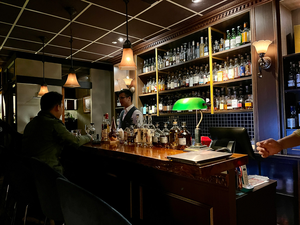 小酌｜宜蘭夜生活 2家低調but調酒水準極高的酒吧推薦