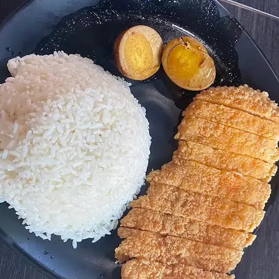 Specializes In Rice or Noodle Dishes Dagu Rice Noodle