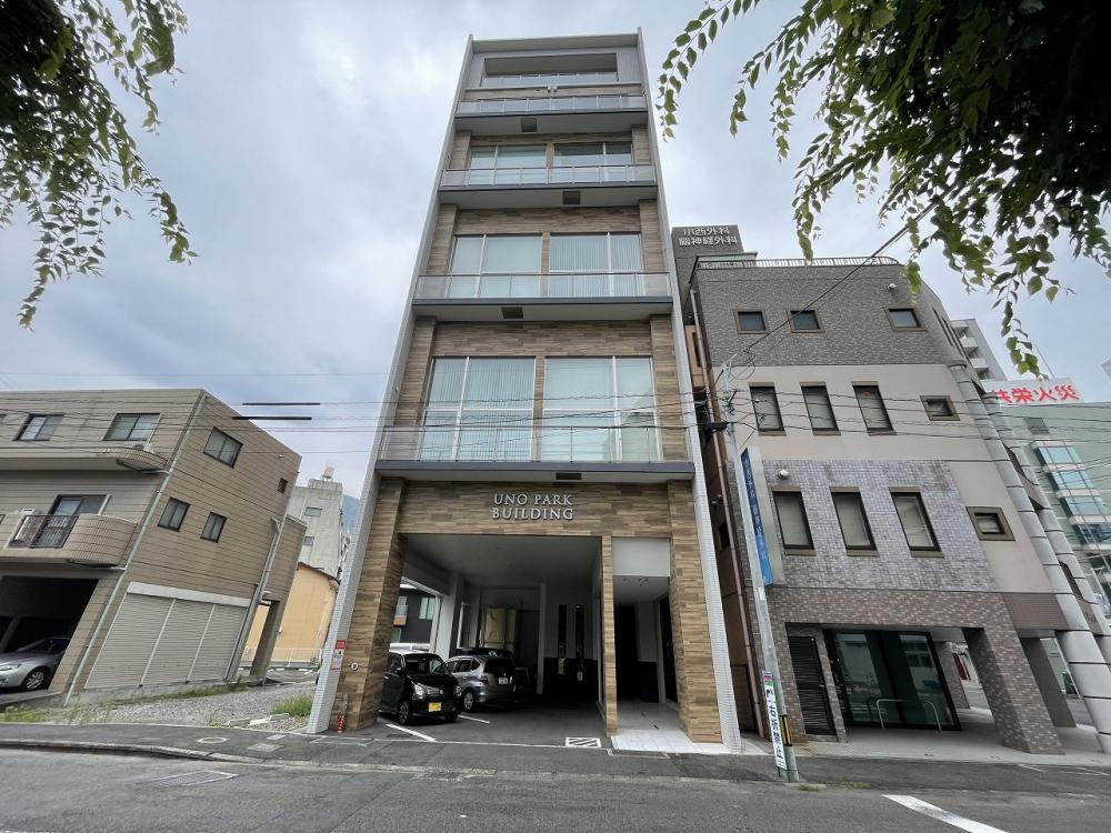 UNO PARK BUILDING 801801｜32 Tenmacho, Sasebo 9/10/8.5/21LDK Apartment