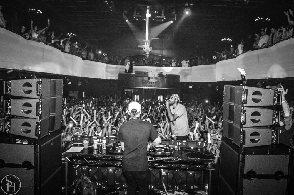 [GIVEAWAY] Catch One of the Last Club Nights ster Hall with Bro