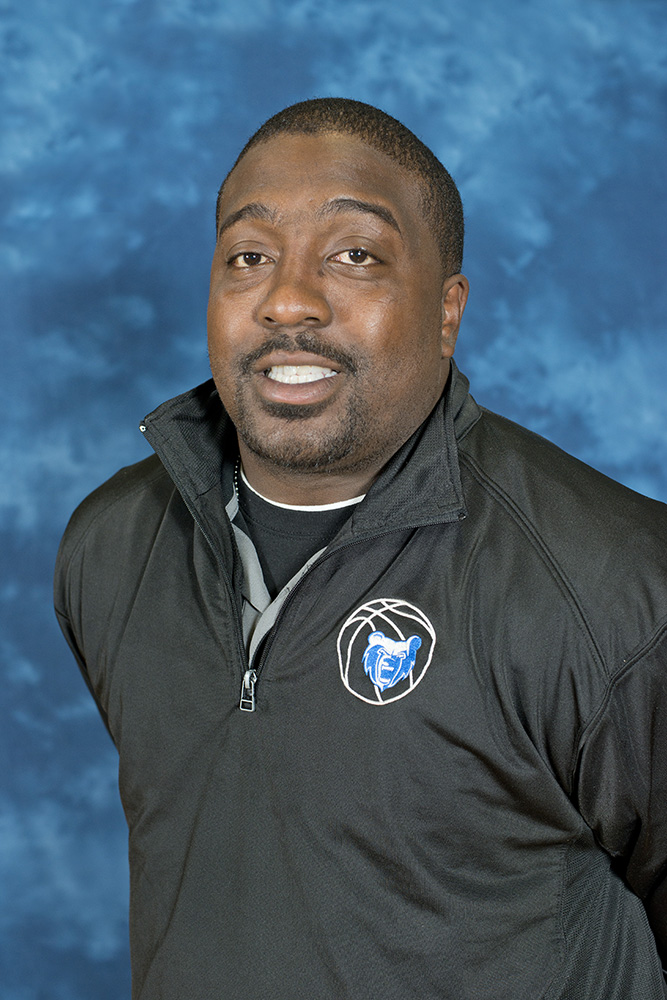 KCC hires Battle Creek Central alum, former pro as new head men’s