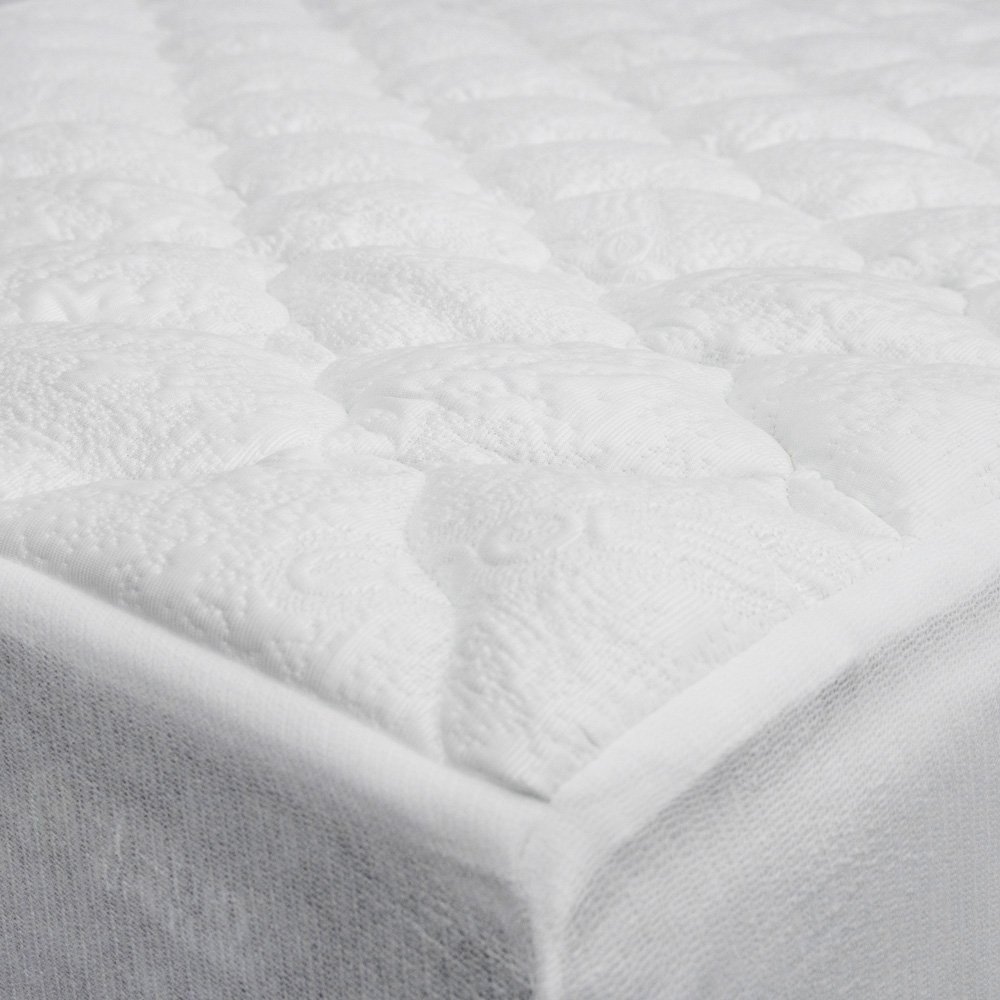 These USMade Mattress Pads Offer Cooling Technology, Plus They Are On