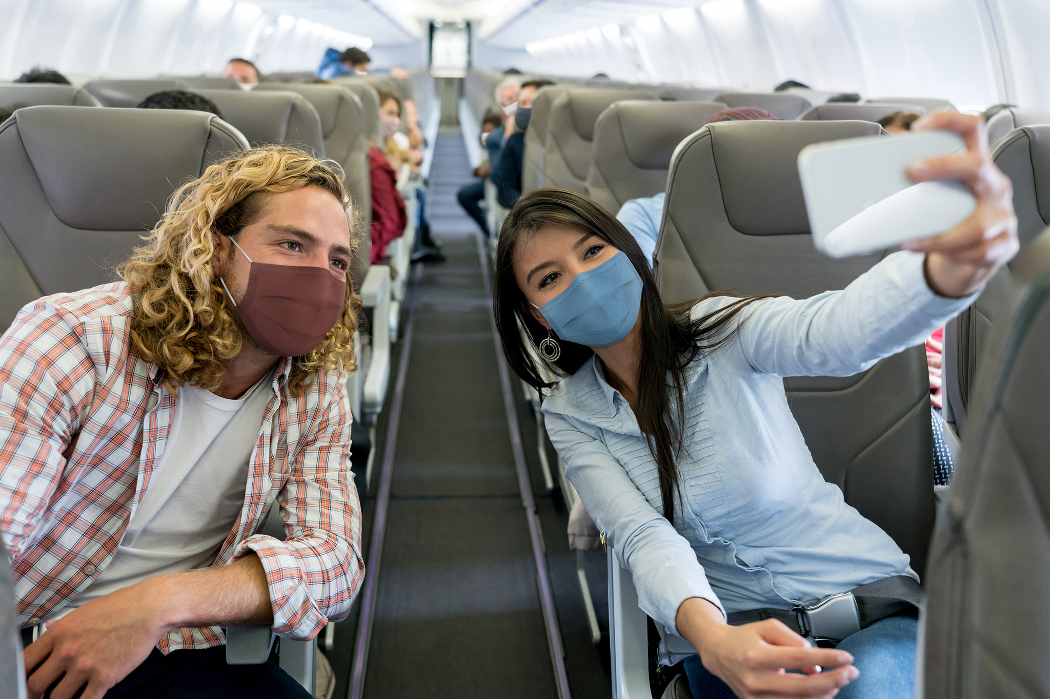 CDC Extends Mask Mandate On Airplanes and Public Transit. Daily Candid News