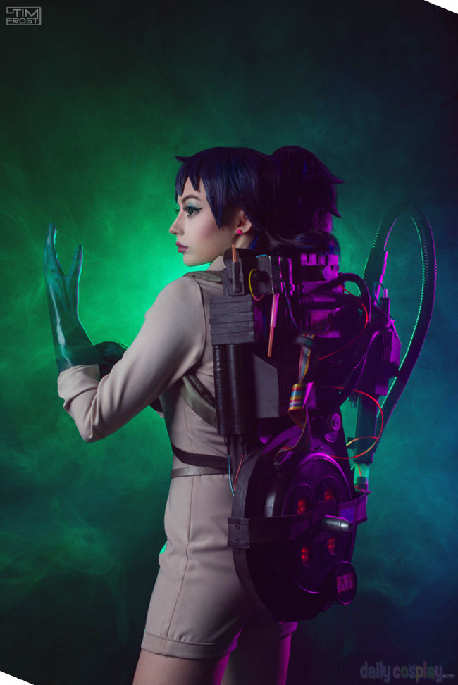 Kylie Griffin from Extreme Ghostbusters Daily Cosplay