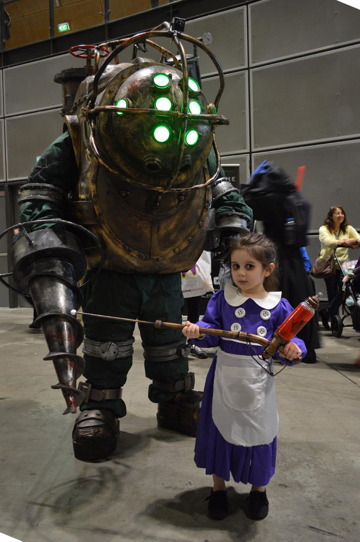 Big Daddy & Little Sister from Bioshock Daily Cosplay