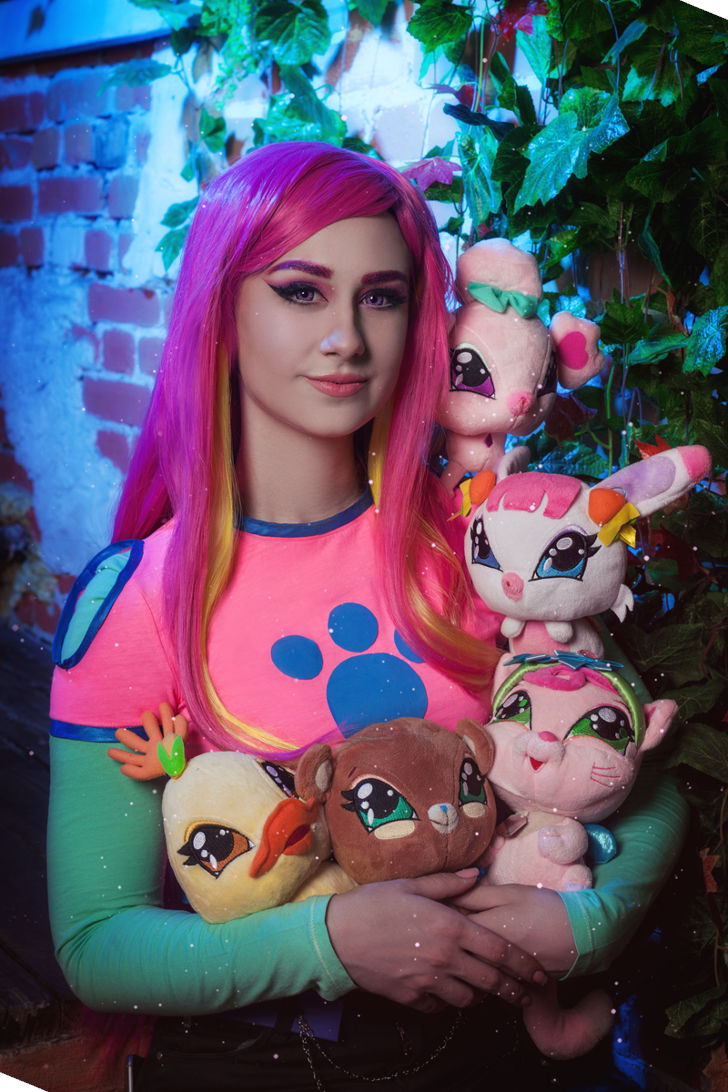 Roxy from Winx Club Daily Cosplay