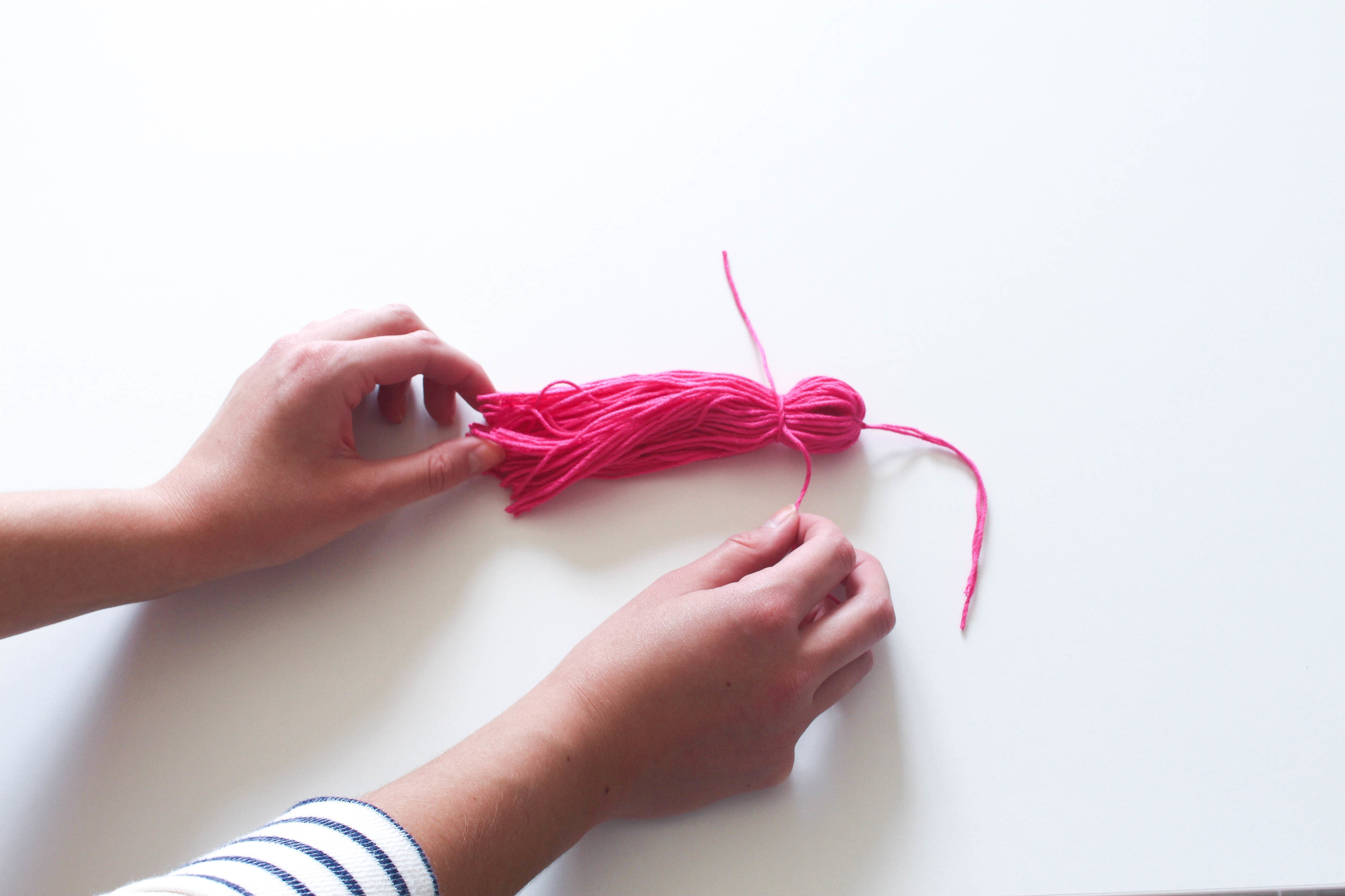 DIY Tassel Room Decor Perfect for Dorms (Bedding, Wall Art, + More
