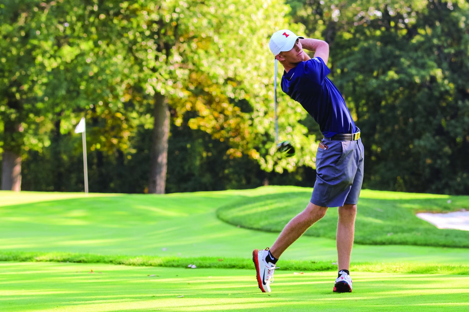 Macdonald Cup Men’s golf takes first The Daily Illini