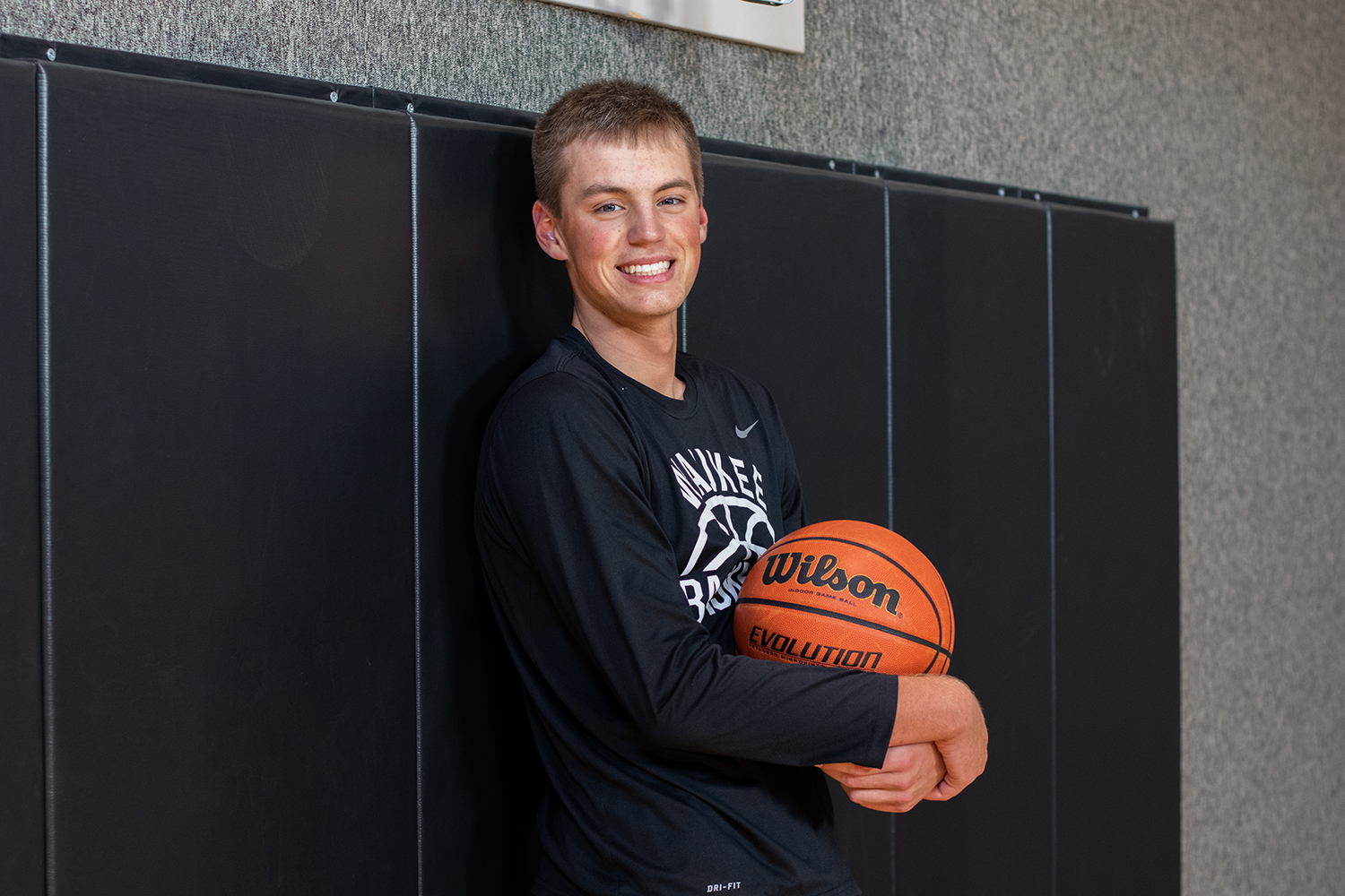 Sandfort reflects on commitment to Iowa basketball The Daily Iowan