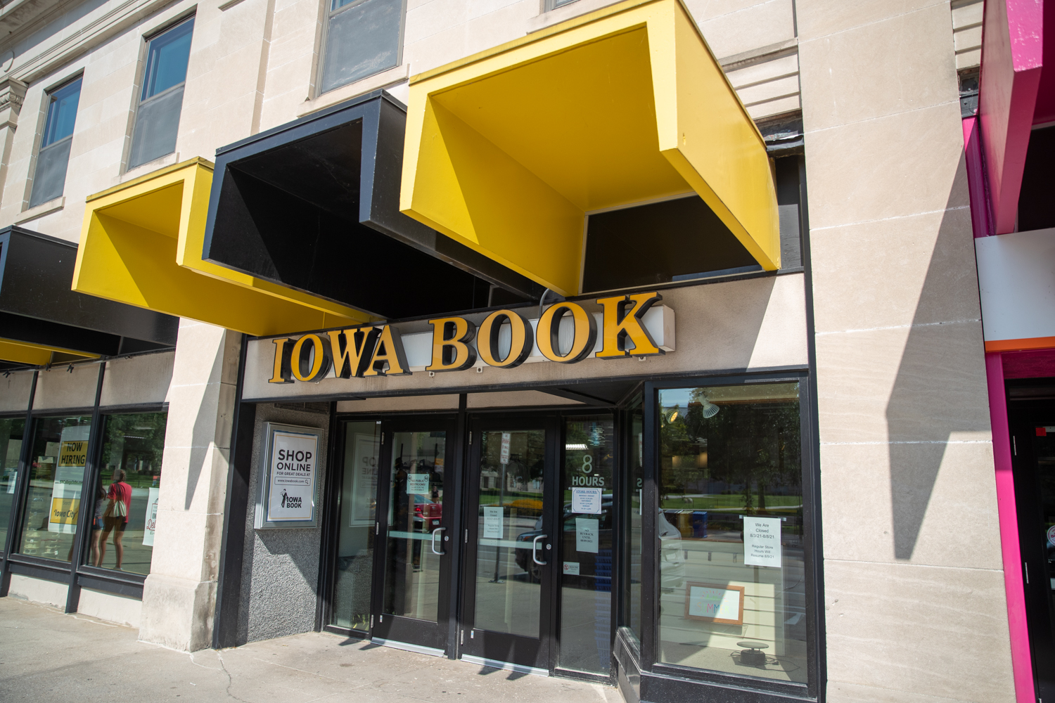 Iowa Book enters new partnership with Barnes and Noble College The Daily Iowan