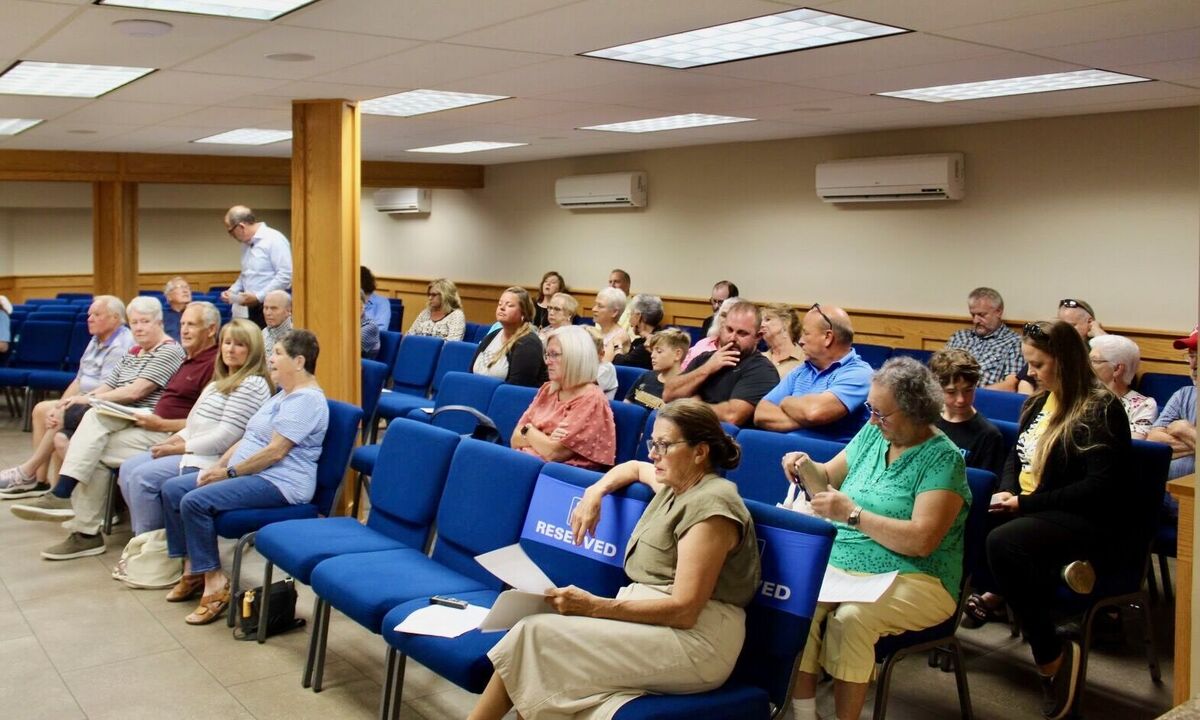 Crowd at city council meeting opposes zoning change Daily Journal Online