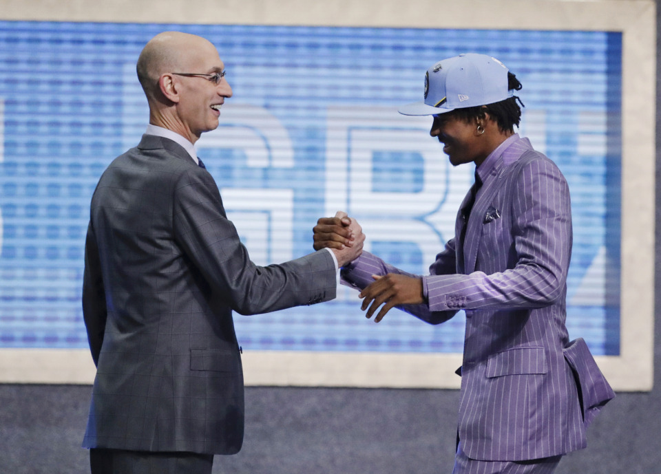 Draft Day Live Grizzlies select Ja Morant at No. 2, trade for Brandon