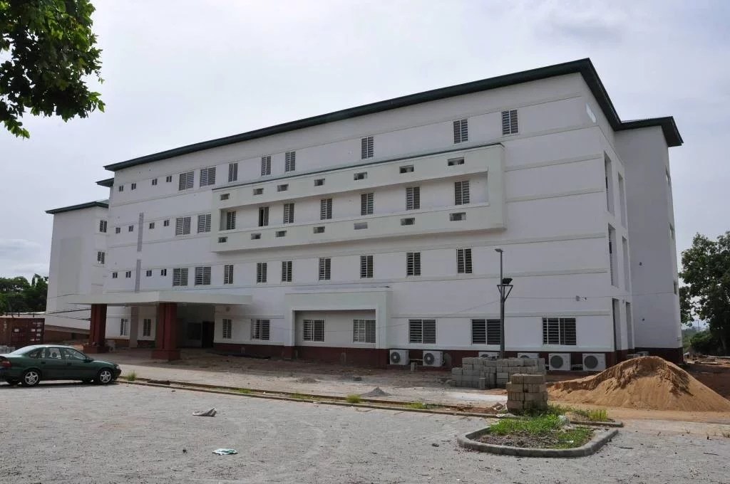 Ebola Jonathan inaugurates National Trauma Centre for victims Daily