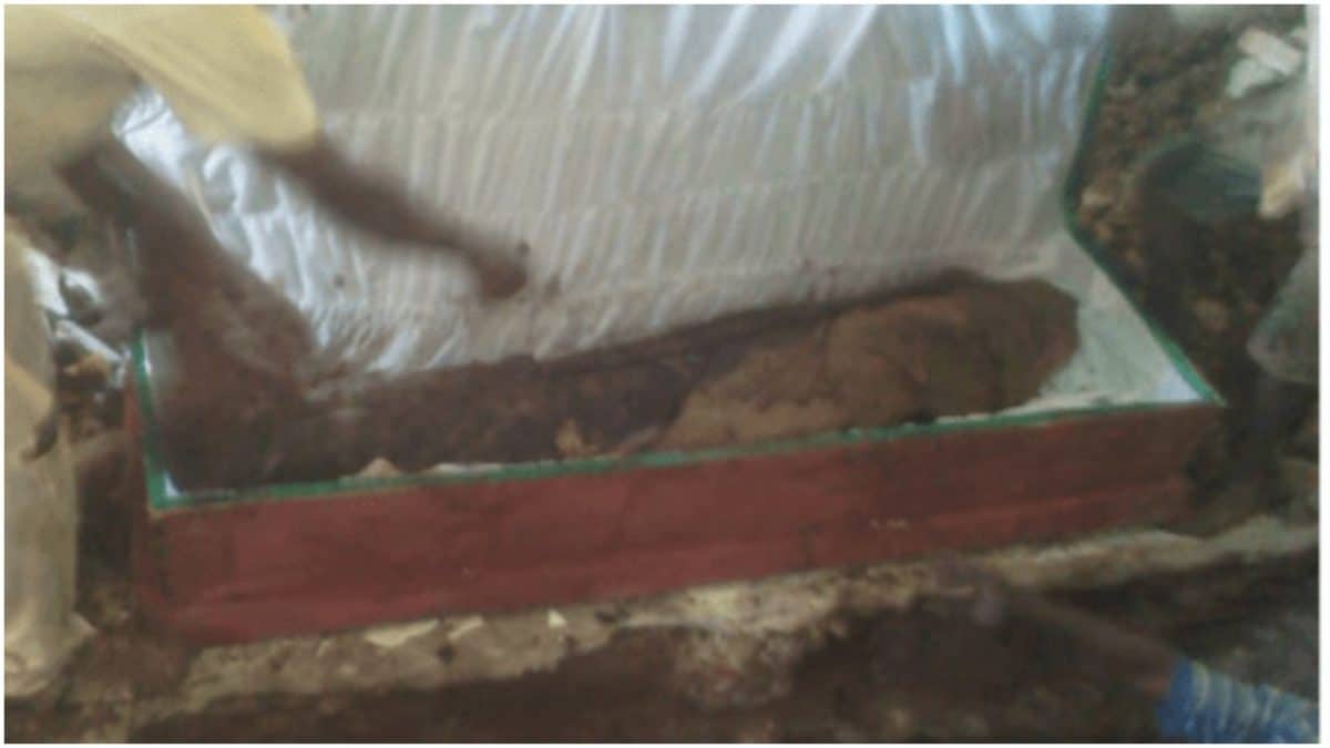 Shocks as family discovers corpse buried 41 years ago fresh, intact in