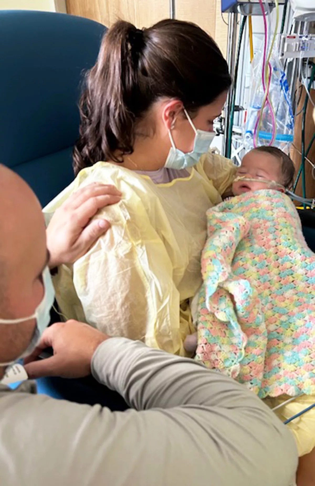 Mom Says Her 8WeekOld Daughter Turned Blue and ‘Coded in My Arms