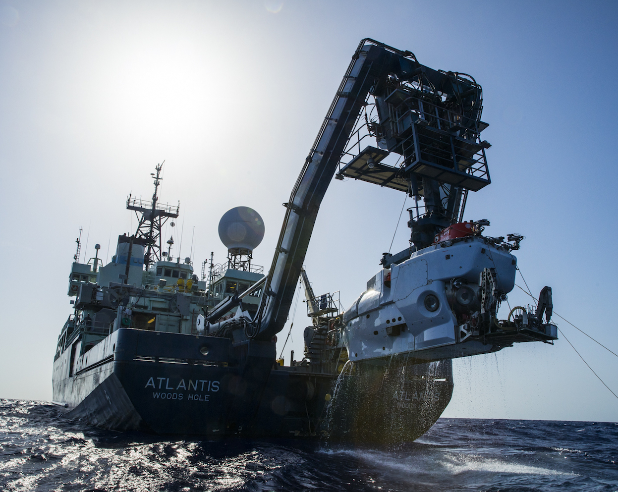If playback doesn't begin shortly, . A 4.000 mètres sous les mers, place à lâaventure (scientifique) â DAILY