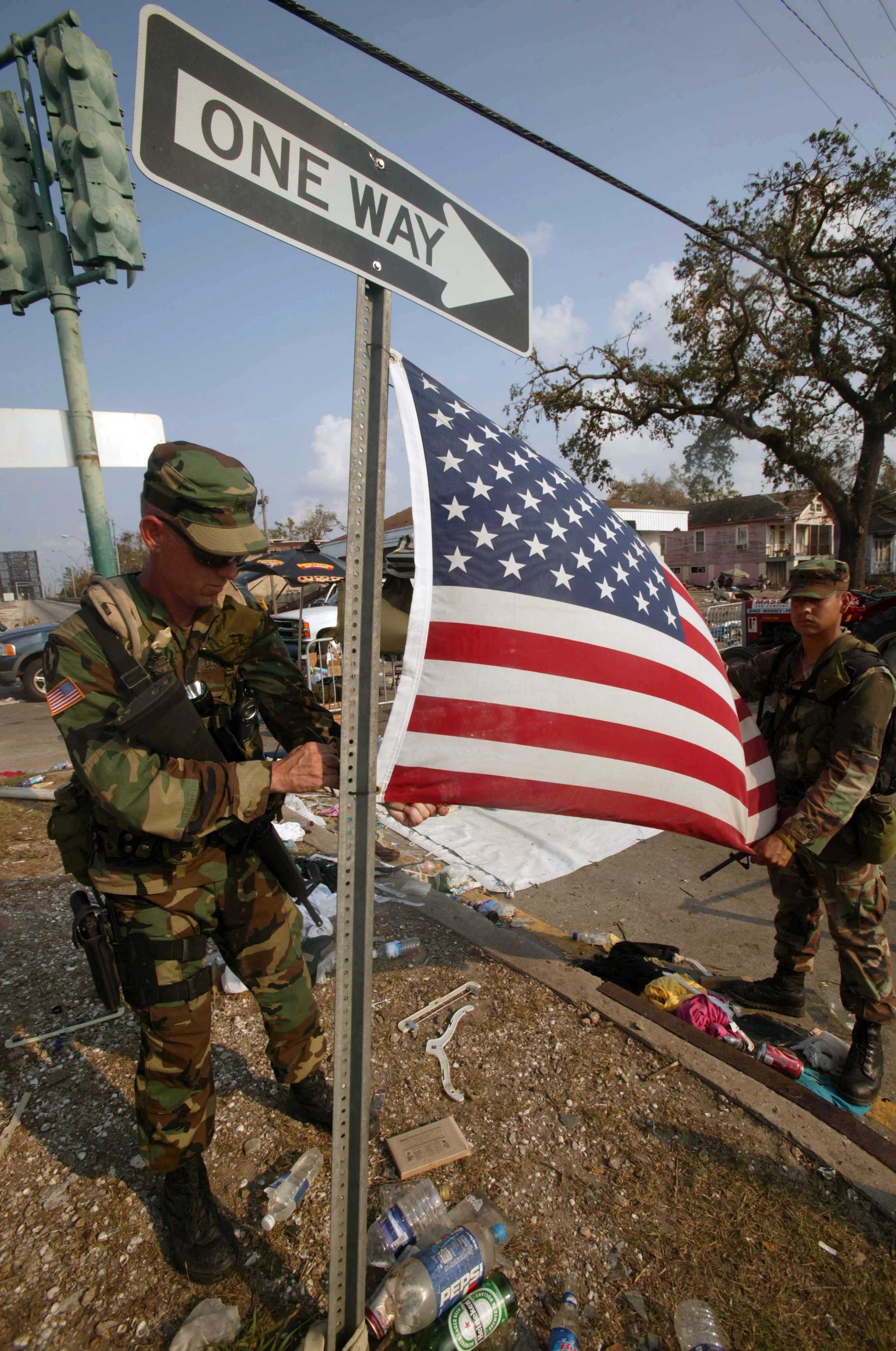 19 Stunning Pictures of Hurricane Katrina's Aftermath