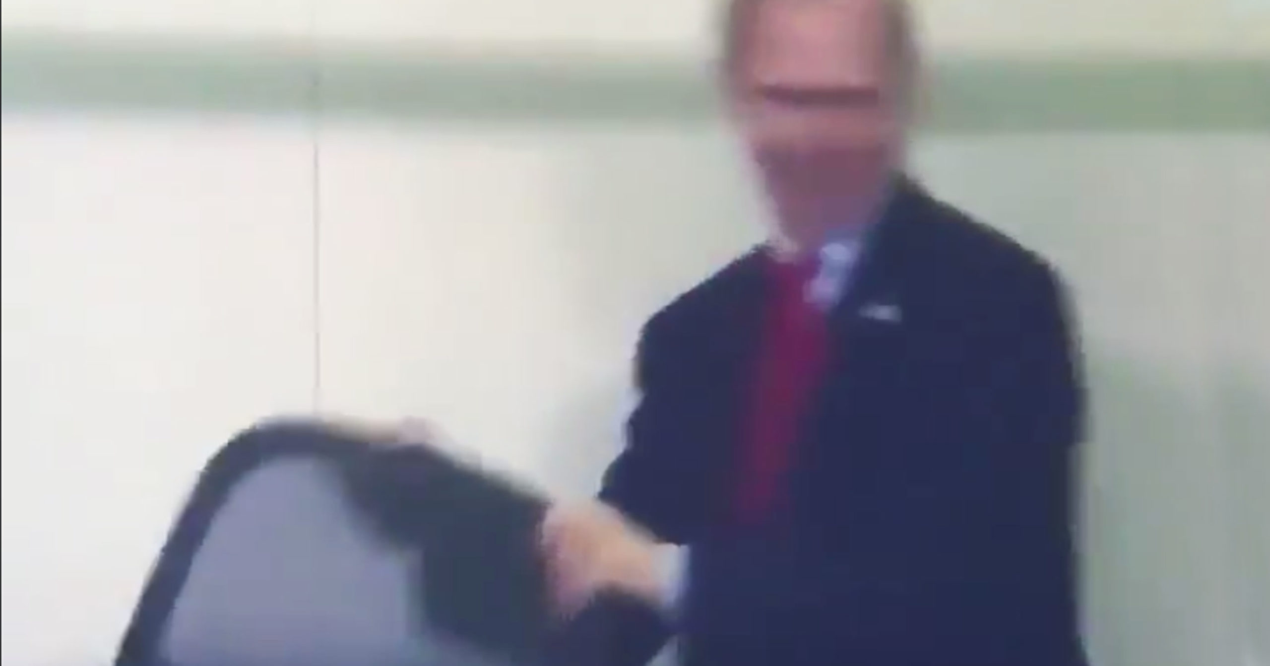 Video Emerges Of Giants Owner John Mara Throwing Chair During Tantrum