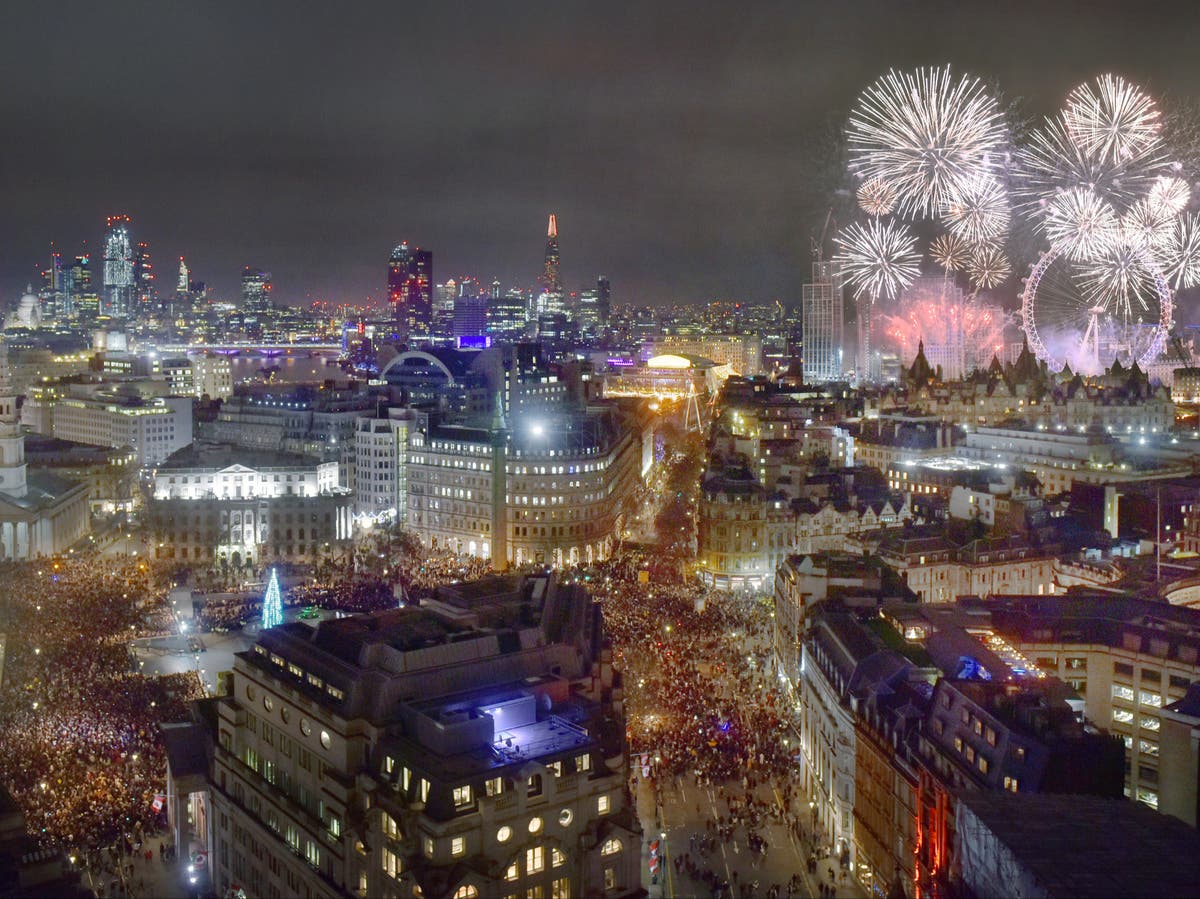 London cancels New Year event over virus surge Daily Times