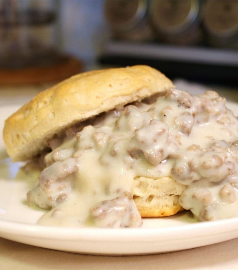How Many Calories In Sausage Gravy And Biscuits at James Forman blog