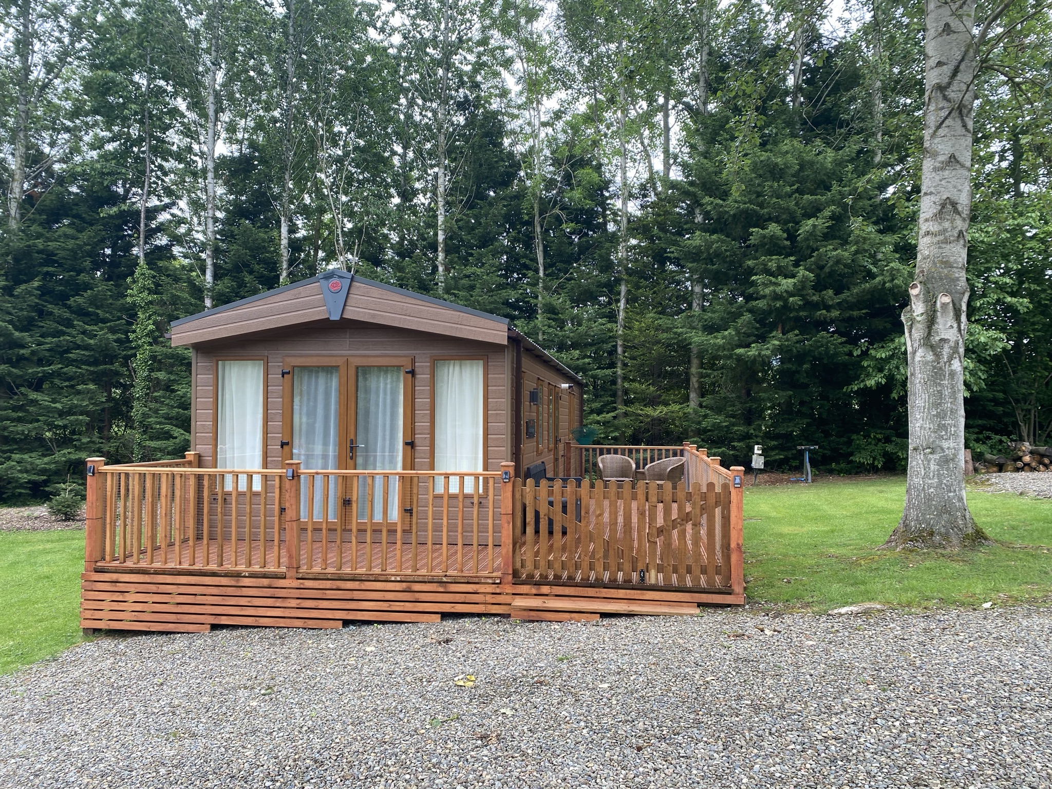 marlowlodgeoutside Daisy Bank