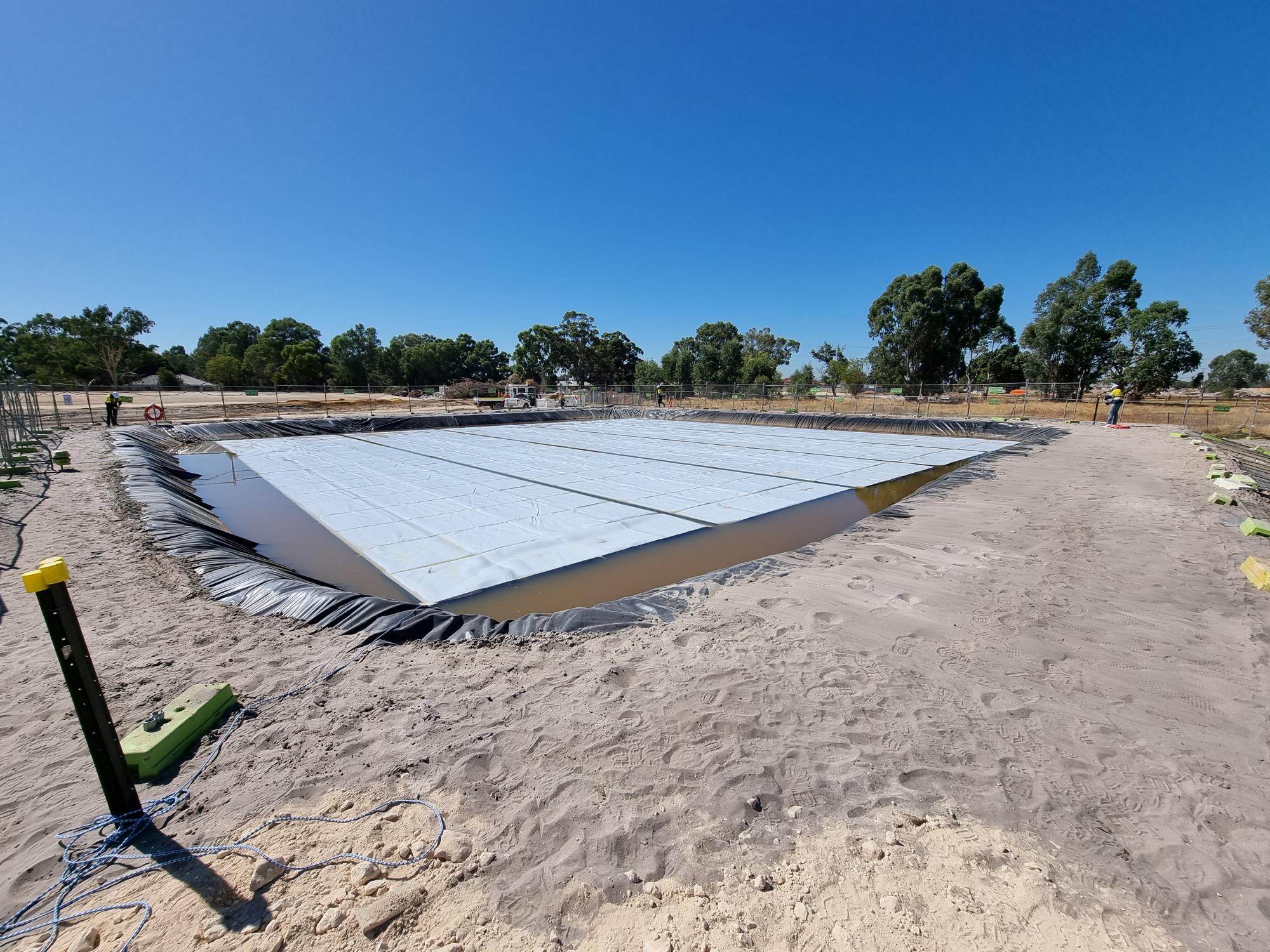 Daisy Dam Covers, helping you save water evaporation! Daisy Pool Covers