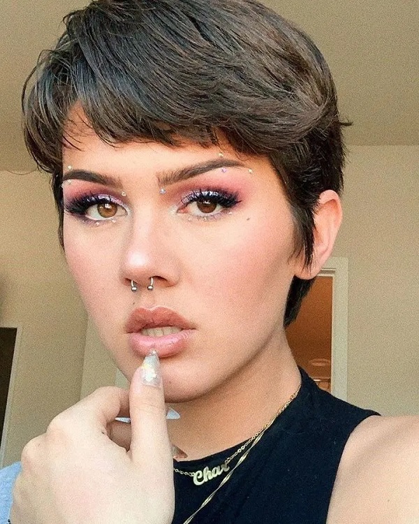 Daisy Taylor - Content, Photos & News