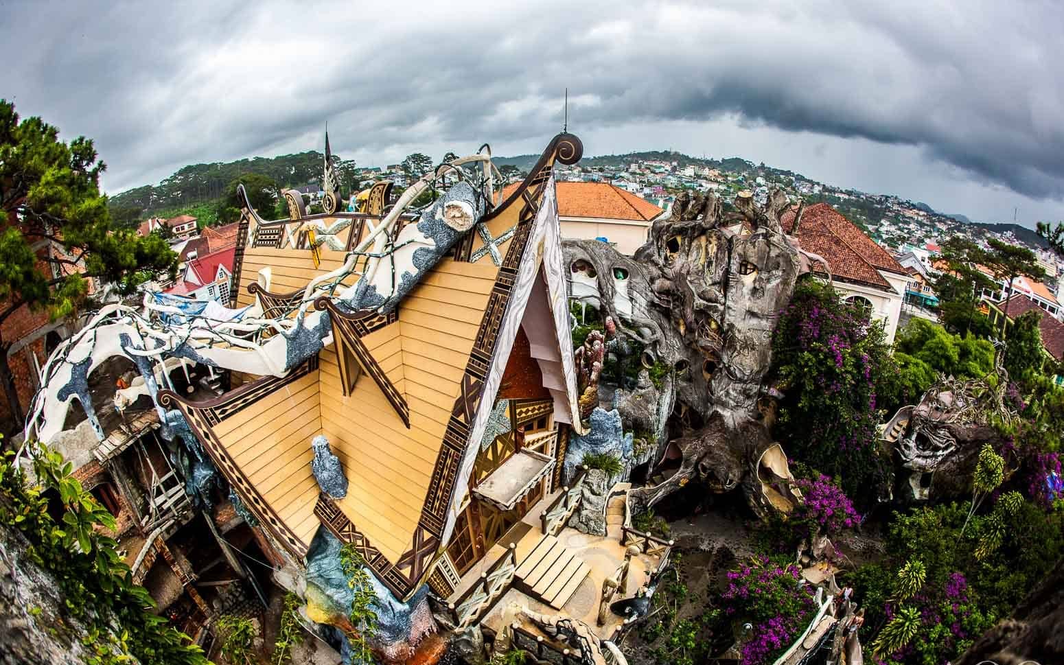 CRAZY HOUSE